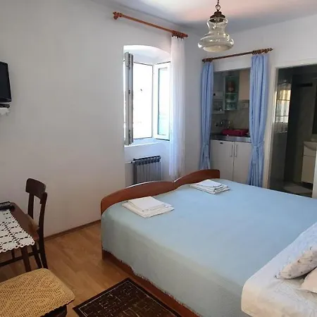 Appartement Juric - 1 A With A View *