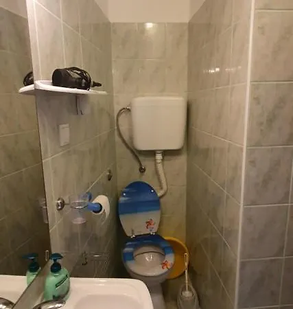 Juric - 1 A With A View * フヴァル